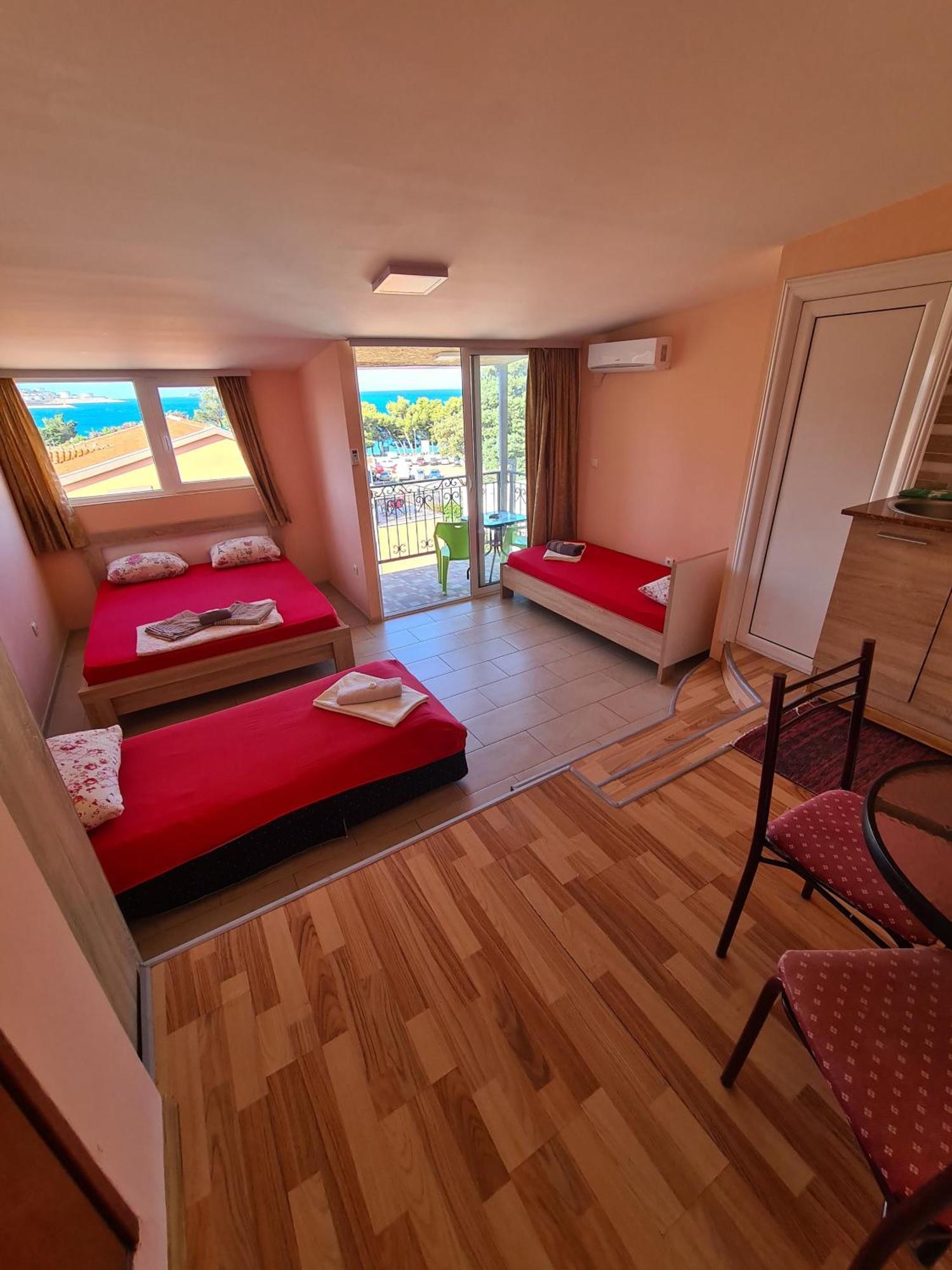 Apartments Bulatovic Bar Oda fotoğraf