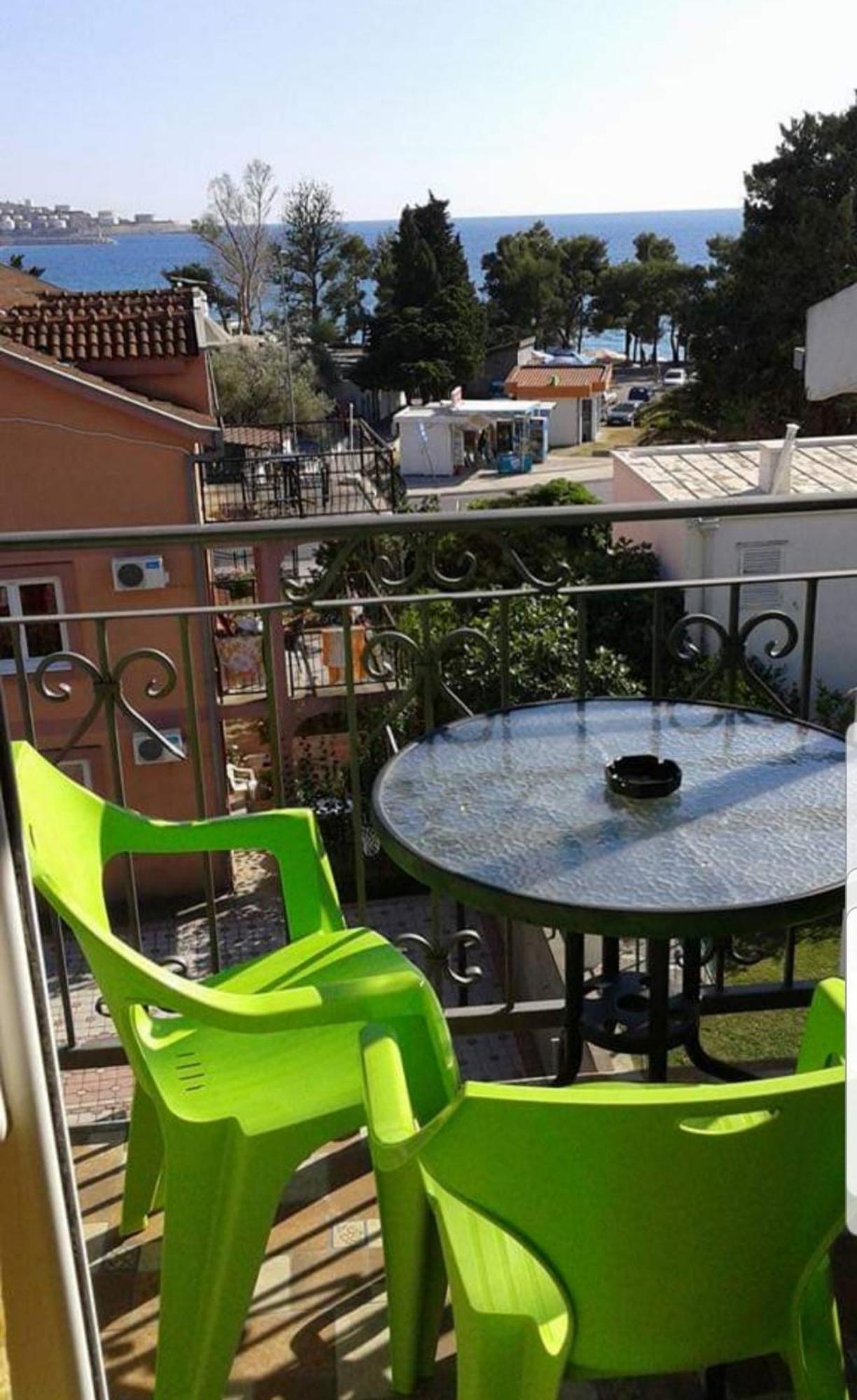 Apartments Bulatovic Bar Oda fotoğraf