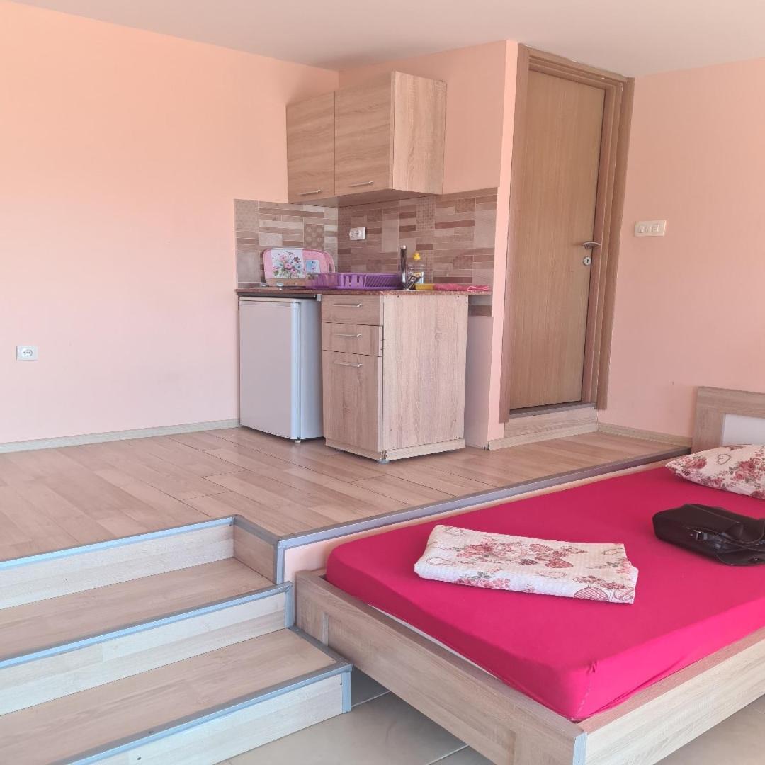 Apartments Bulatovic Bar Oda fotoğraf