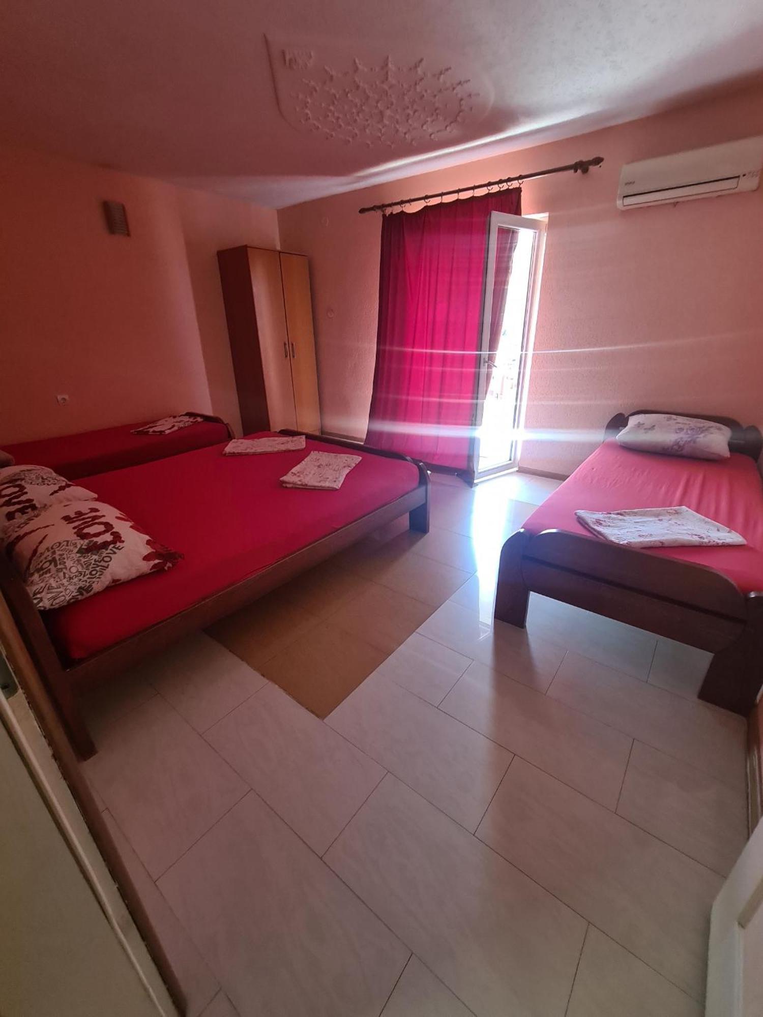 Apartments Bulatovic Bar Oda fotoğraf